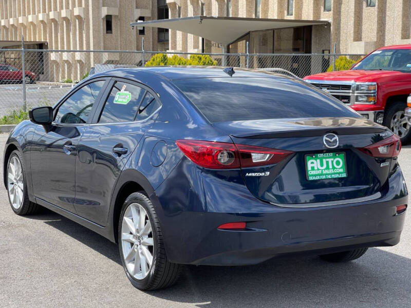 2017 Mazda MAZDA3