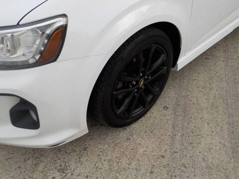 2017 Chevrolet Sonic Premier Auto