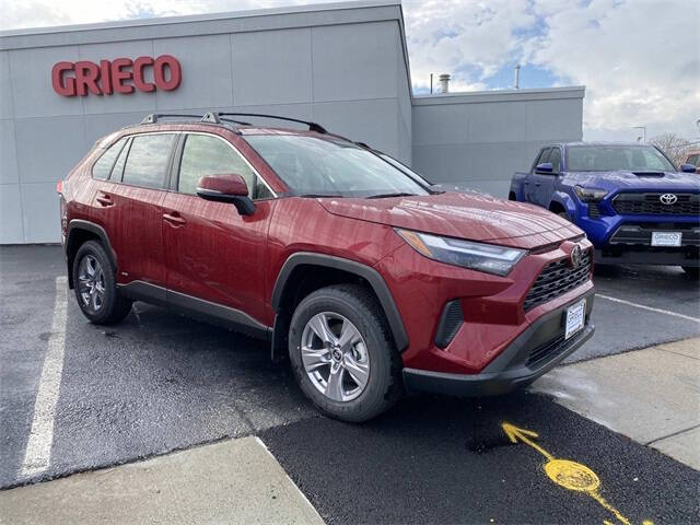 2025 Toyota RAV4 Hybrid XLE