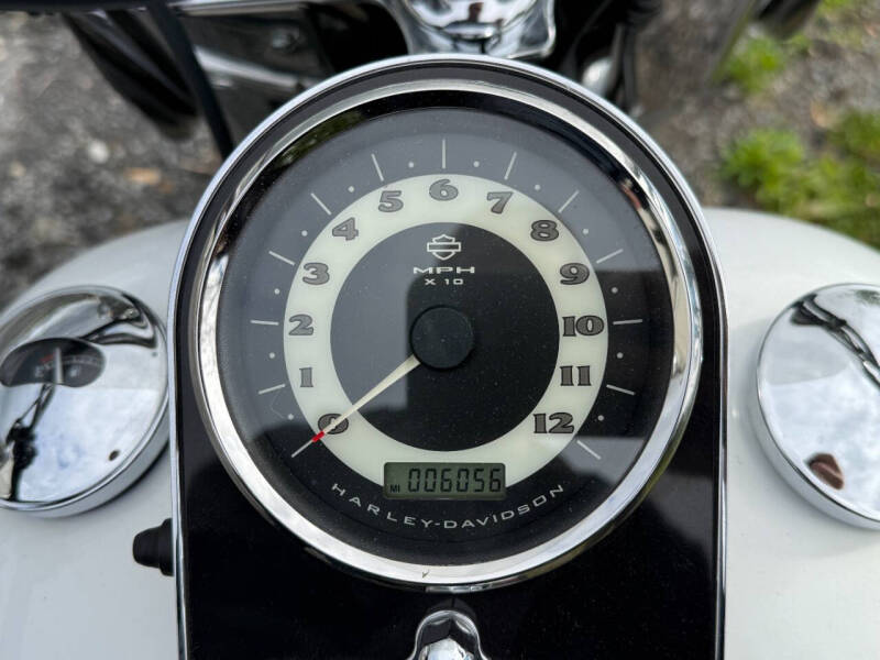 2009 Harley-Davidson Softail Deluxe