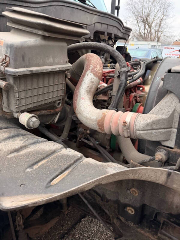 2021 International MV607