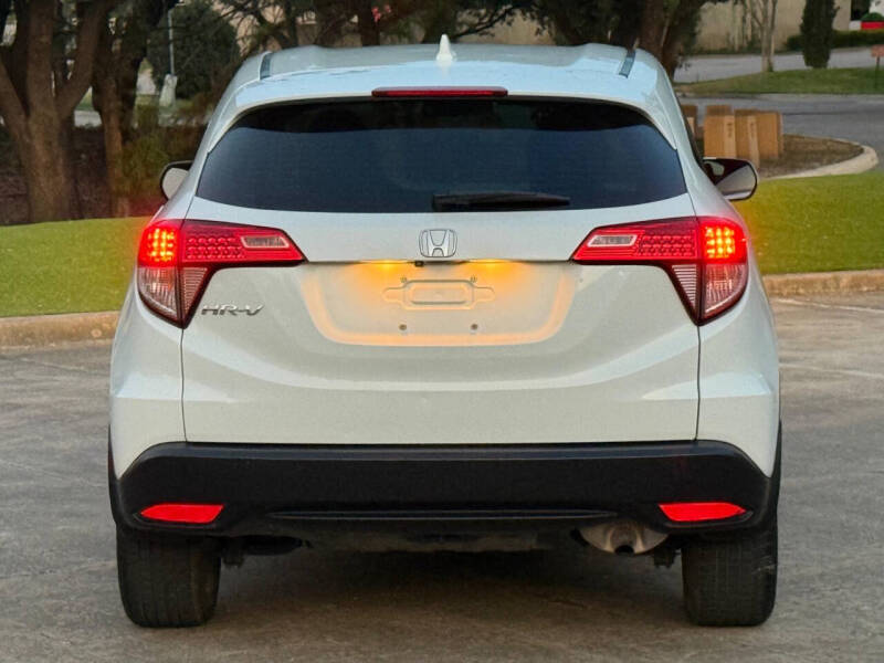 2018 Honda HR-V LX