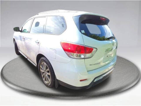 2016 Nissan Pathfinder S