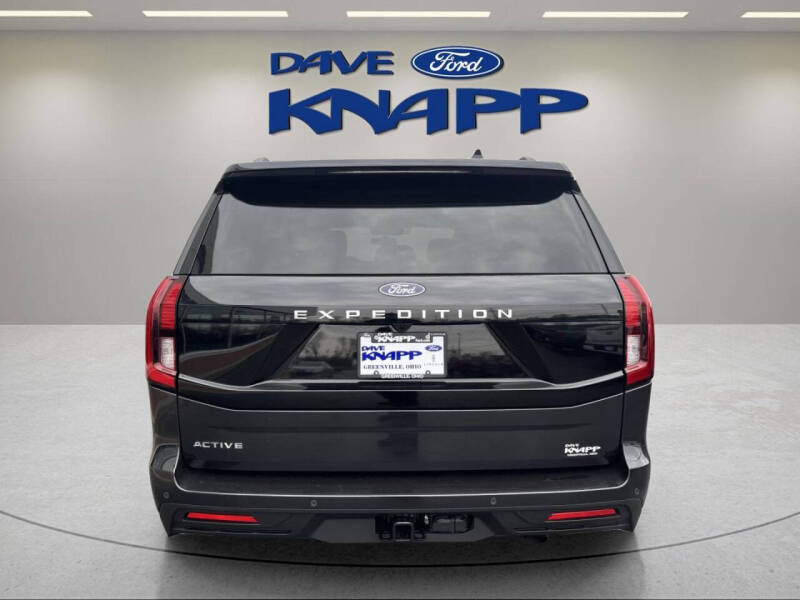 2026 Ford Expedition Active