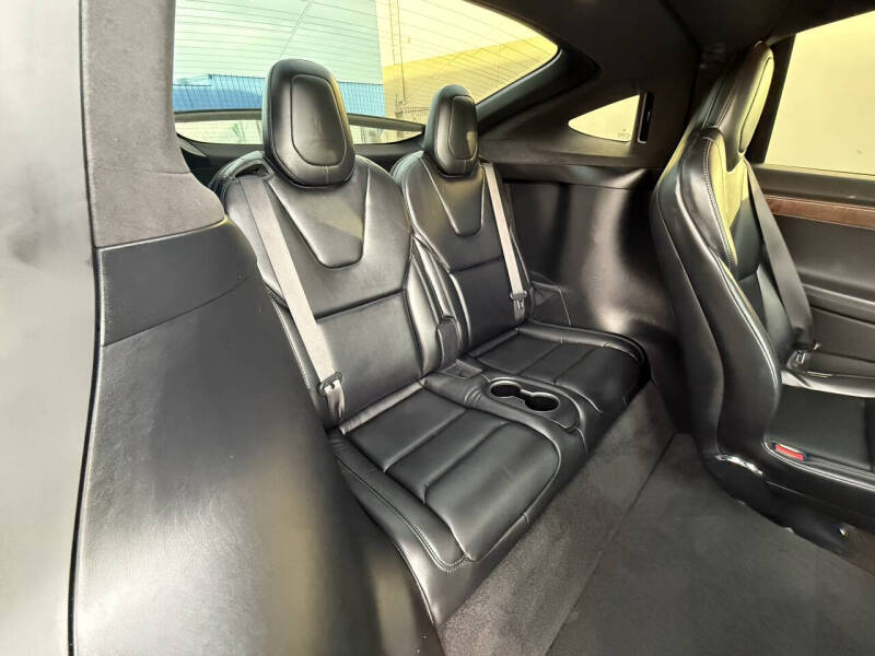 2020 Tesla Model X Long Range Plus