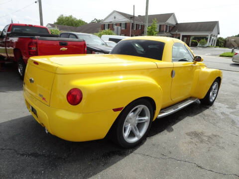 2003 Chevrolet SSR LS