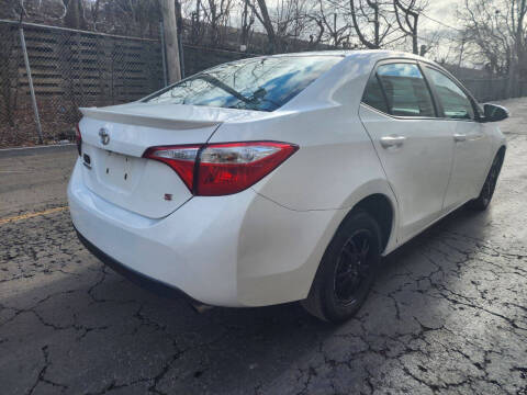 2016 Toyota Corolla S