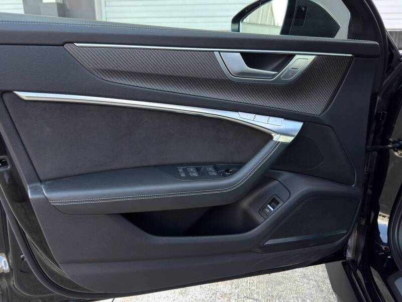 2023 Audi RS 6 Avant 4.0T quattro Avant