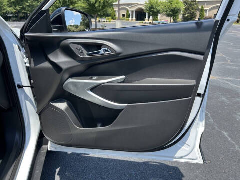 2025 Chevrolet Trax RS