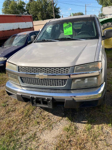 2004 Chevrolet Colorado for sale at Auto Towne in Aberdeen SD