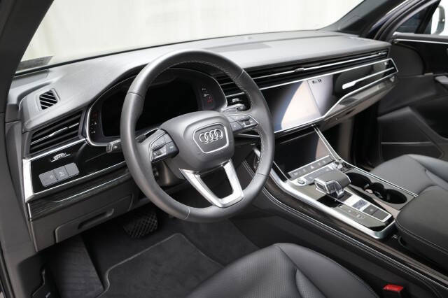 2025 Audi Q7 quattro Premium Plus 45 TFSI