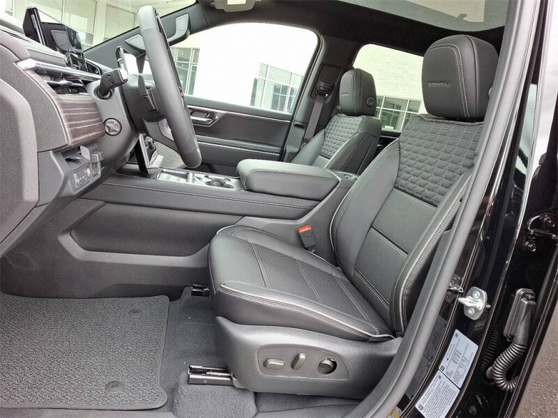 2025 GMC Sierra EV Denali