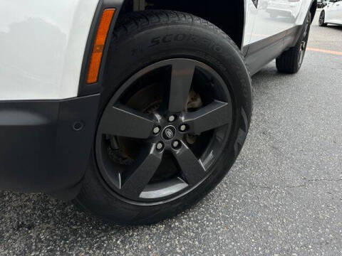 2022 Land Rover Defender 110 S