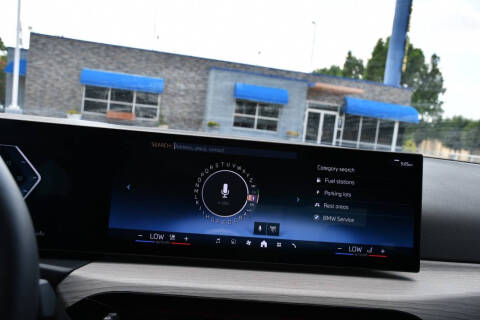 2025 BMW 3 Series 330i