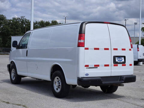 2021 Chevrolet Express 2500