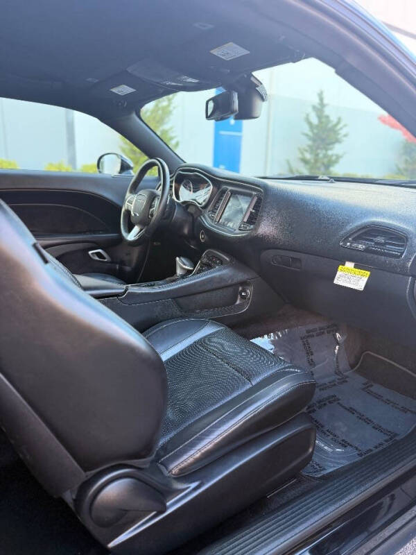 2017 Dodge Challenger GT