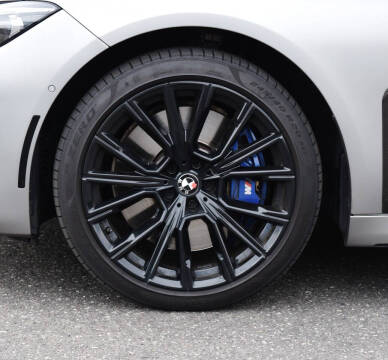 2022 BMW 7 Series M760i xDrive