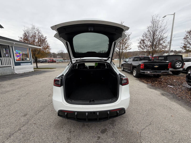 2023 Tesla Model Y Long Range