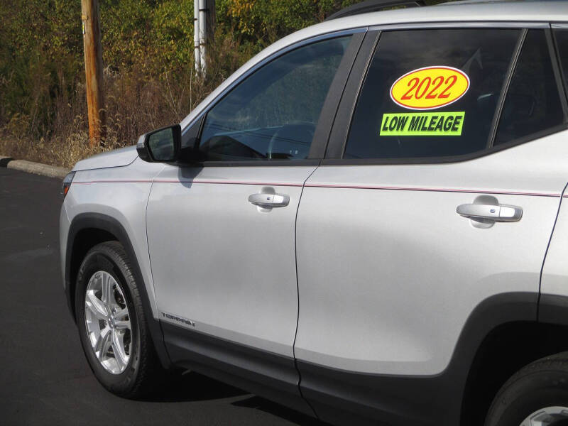 2022 GMC Terrain SLE