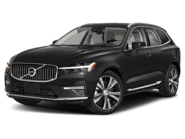 2024 Volvo XC60 Recharge T8 Core Dark Theme