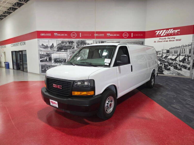 2026 GMC Savana 3500