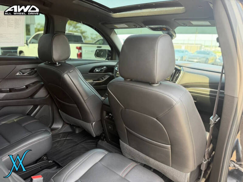 2023 Chevrolet Traverse RS