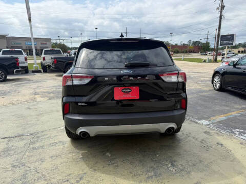 2021 Ford Escape SEL