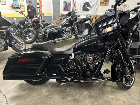 2015 Harley-Davidson FLHXS - for sale at Dark Horse Motorcycles in Gaffney SC