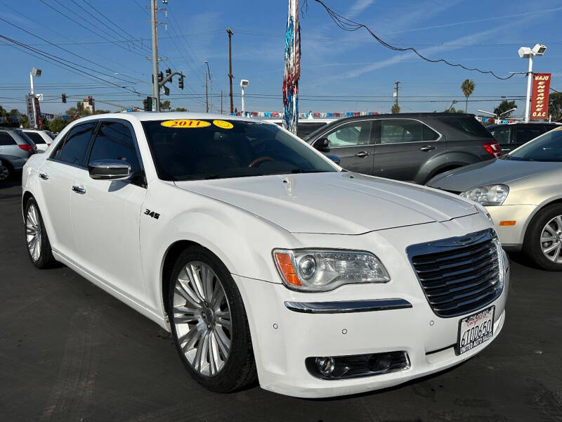 2011 Chrysler 300 C