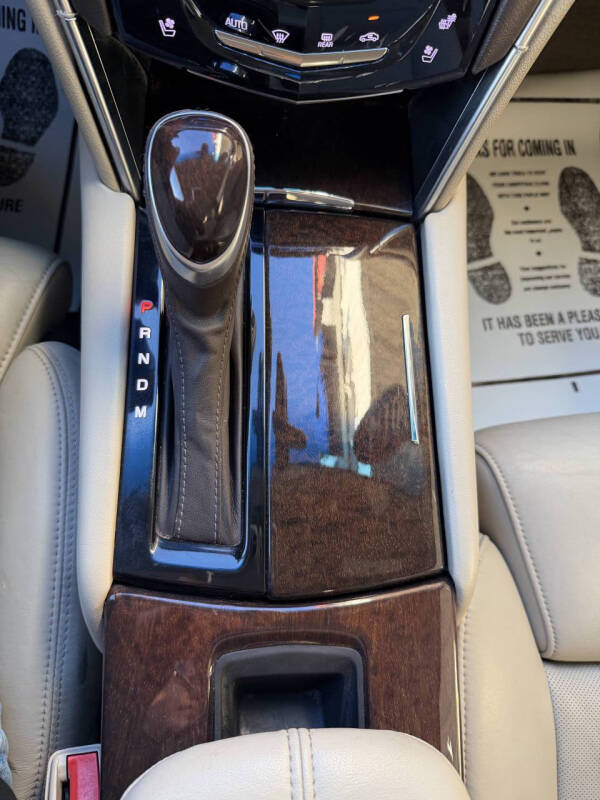 2014 Cadillac XTS Luxury Collection