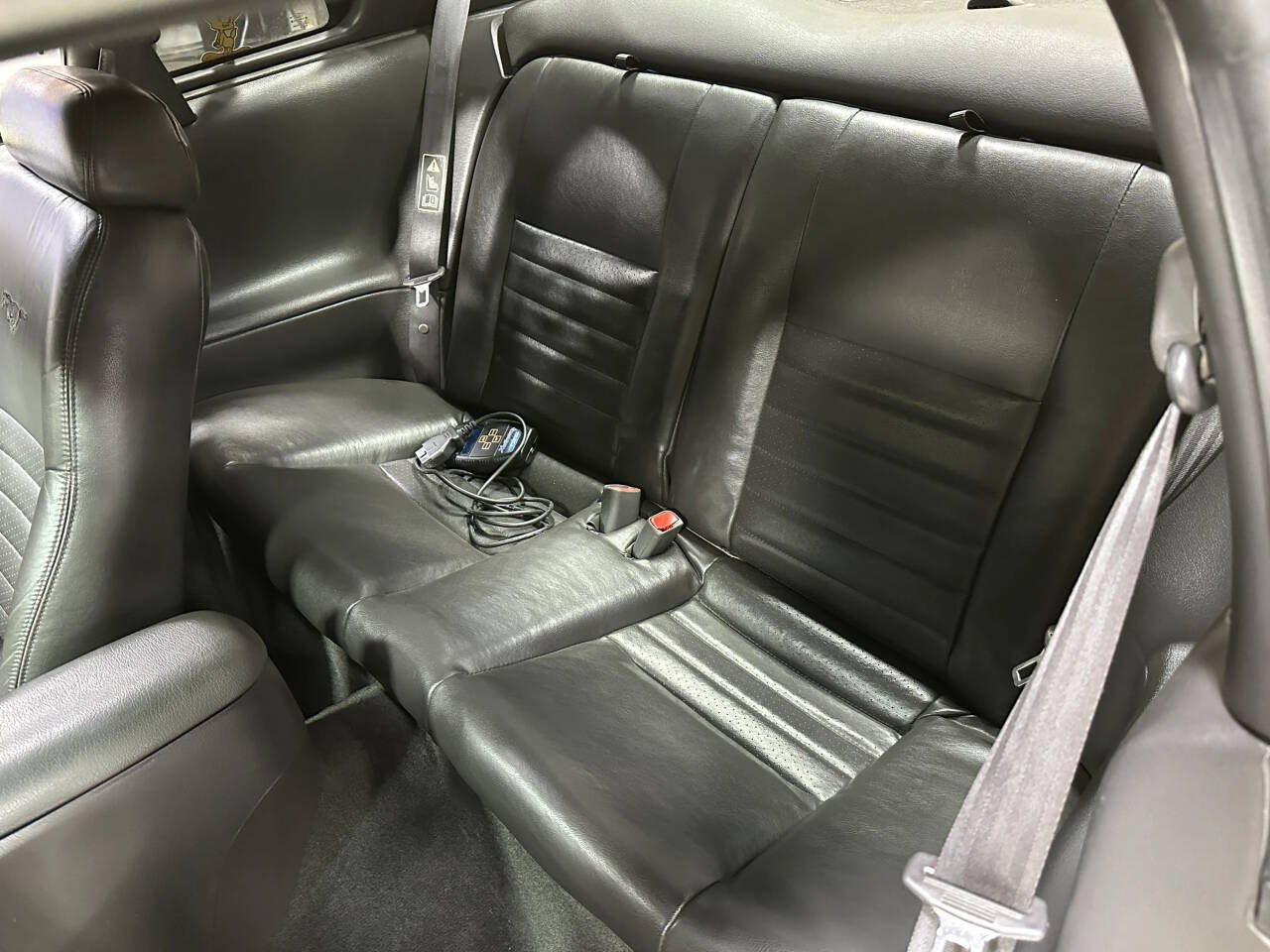 2000 Ford Mustang 42