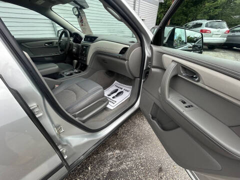 2013 Chevrolet Traverse LS