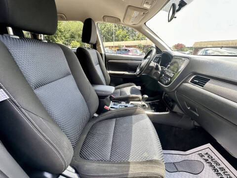 2018 Mitsubishi Outlander SE