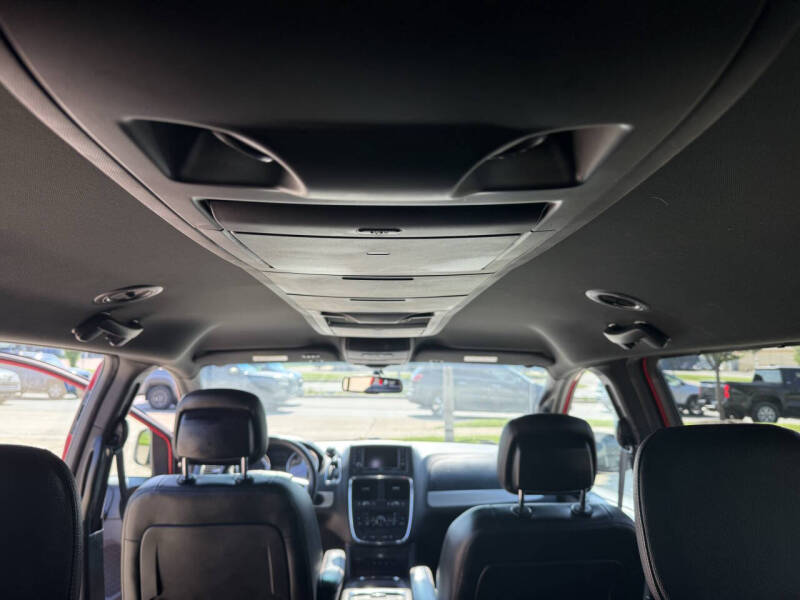 2016 Dodge Grand Caravan R/T