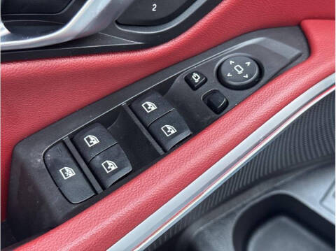 2023 BMW 3 Series 330i