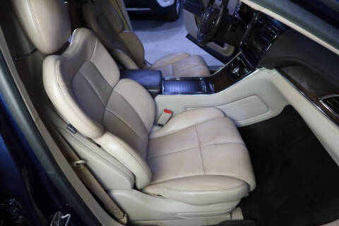 2017 Lincoln Continental Select