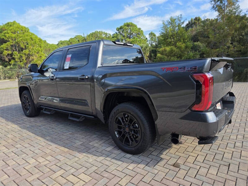 2025 Toyota Tundra Platinum HV
