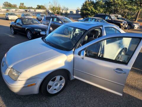1999 Volkswagen Jetta for sale at Deruelle's Auto Sales in Shingle Springs CA