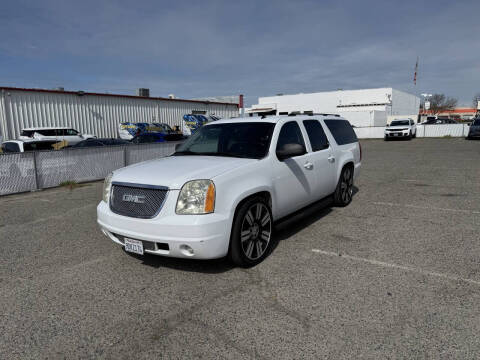 2007 GMC Yukon XL for sale at dfs financial services in Clovis CA