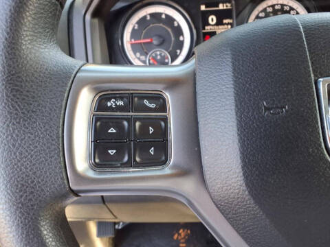 2024 RAM 1500 Classic SLT