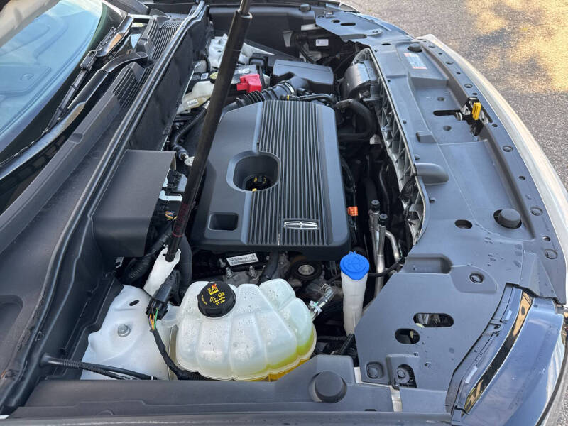 2020 Lincoln Nautilus Reserve