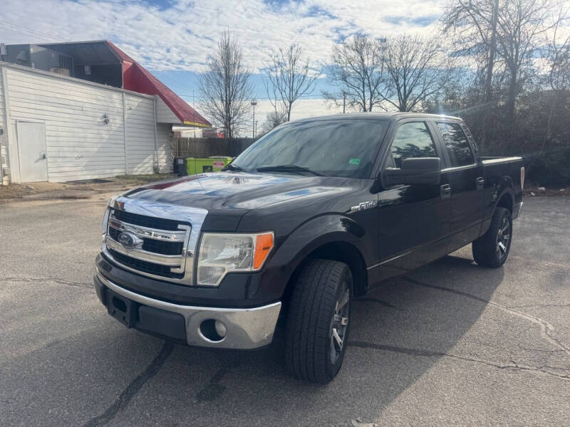 2014 Ford F-150 XLT's photo