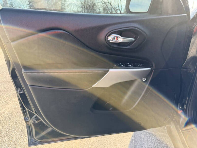 2018 Jeep Cherokee Latitude Plus