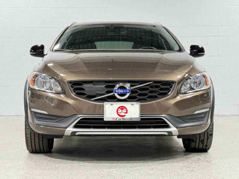 2016 Volvo V60 Cross Country T5