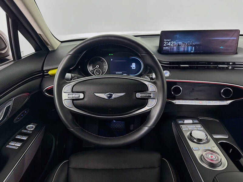 2022 Genesis GV70 2.5T Standard