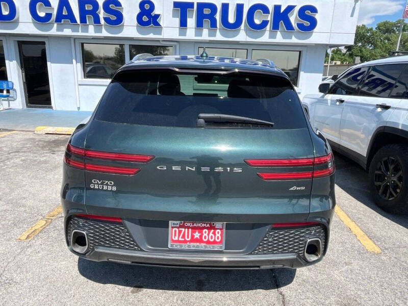 2022 Genesis GV70 2.5T Standard