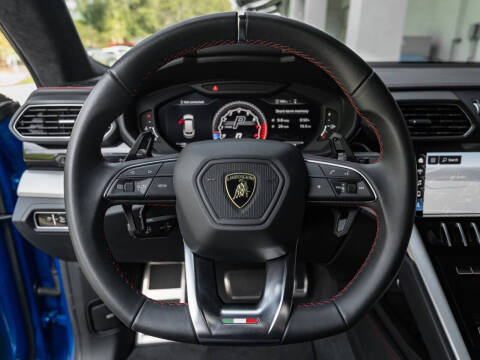 2020 Lamborghini Urus