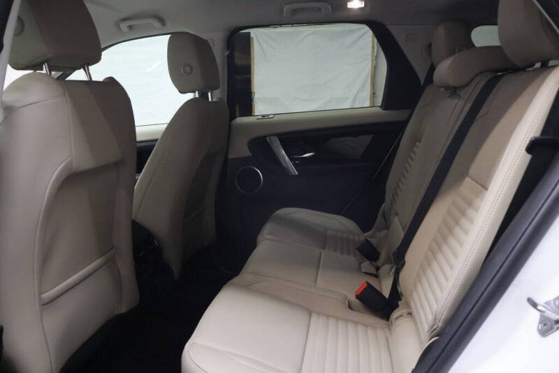 2021 Land Rover Discovery Sport P250 SE