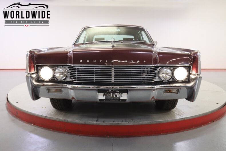 1966 Lincoln Continental