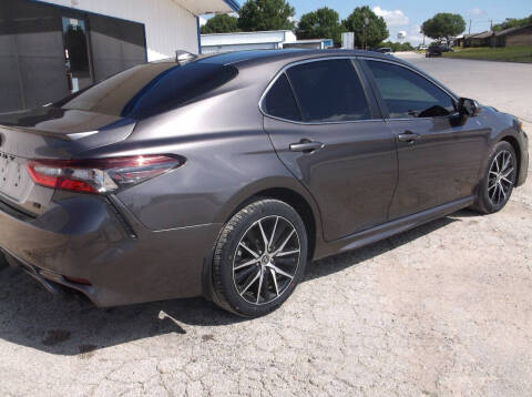 2022 Toyota Camry SE